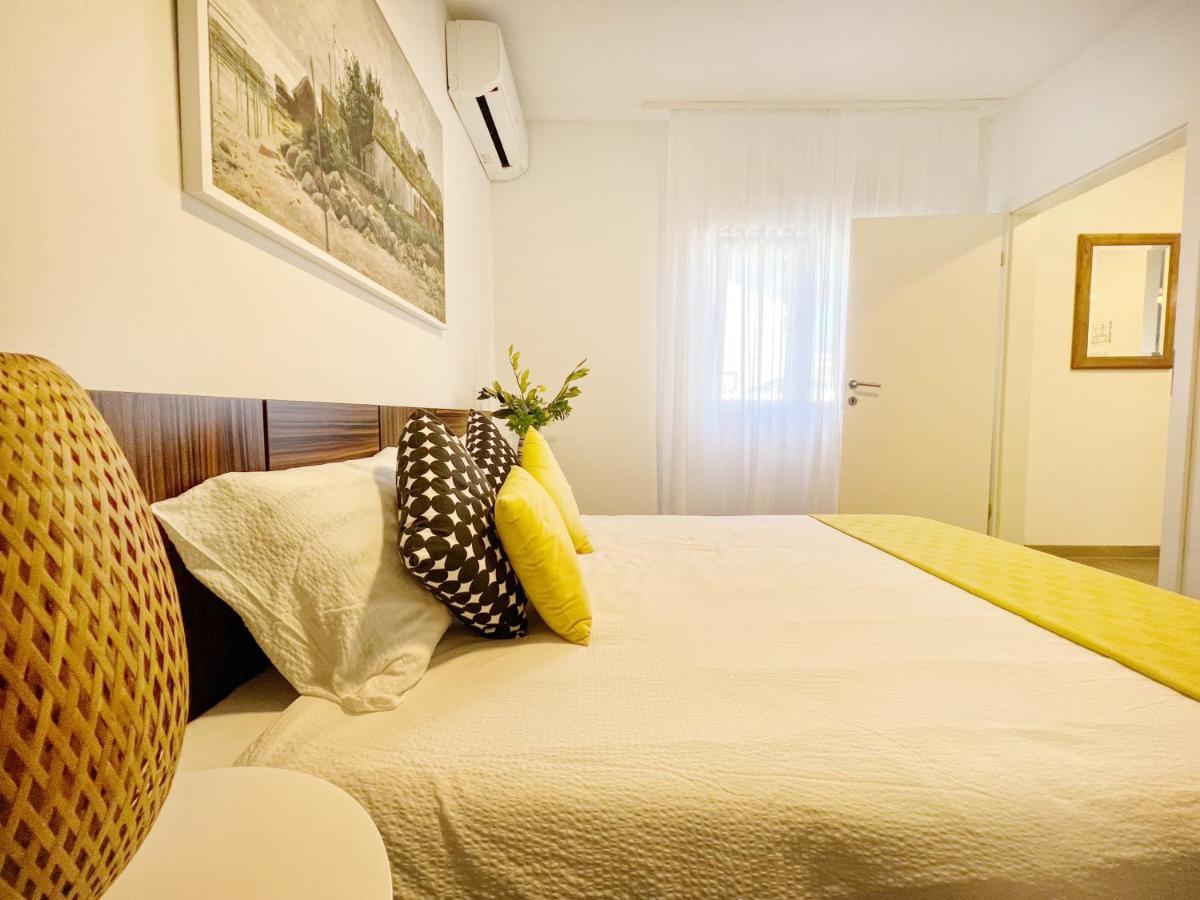 Apartments Teodora Maria Novigrad Istria Esterno foto