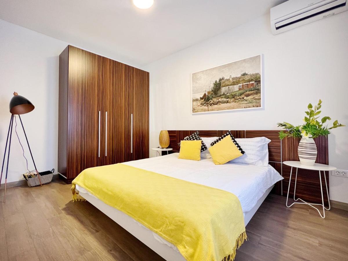 Apartments Teodora Maria Novigrad Istria Esterno foto