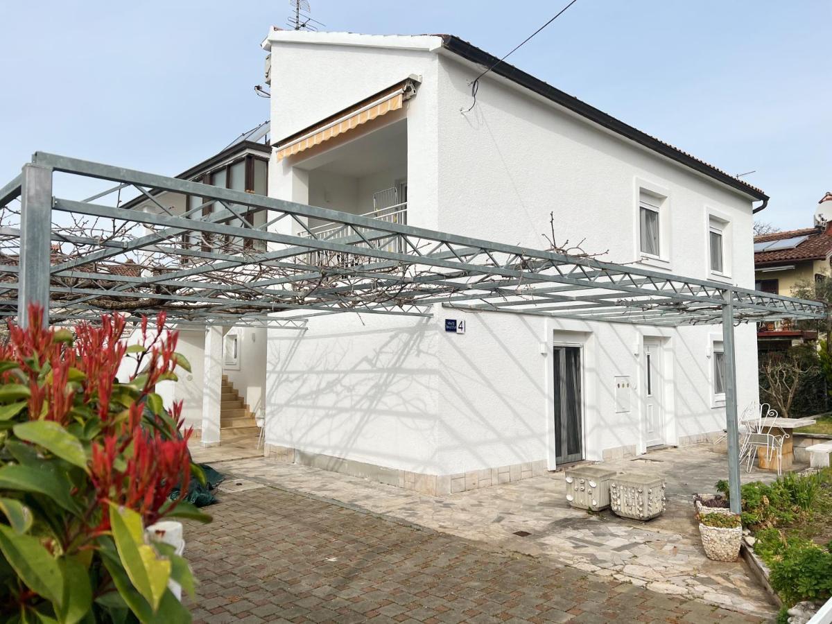 Apartments Teodora Maria Novigrad Istria Esterno foto