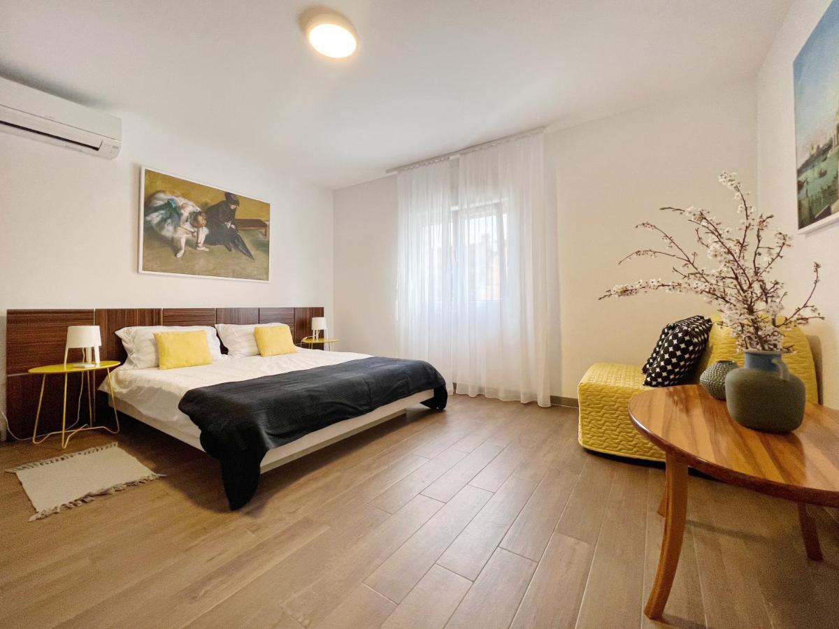 Apartments Teodora Maria Novigrad Istria Esterno foto