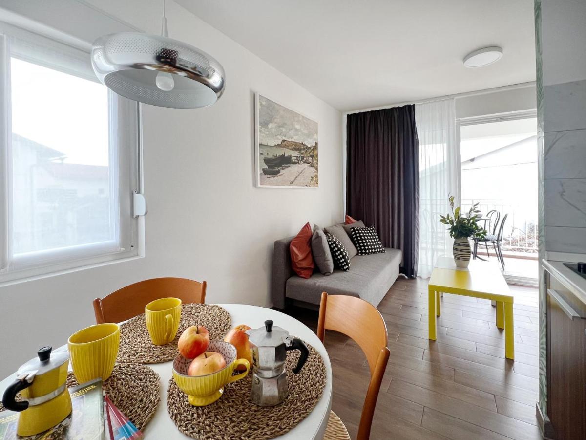 Apartments Teodora Maria Novigrad Istria Esterno foto