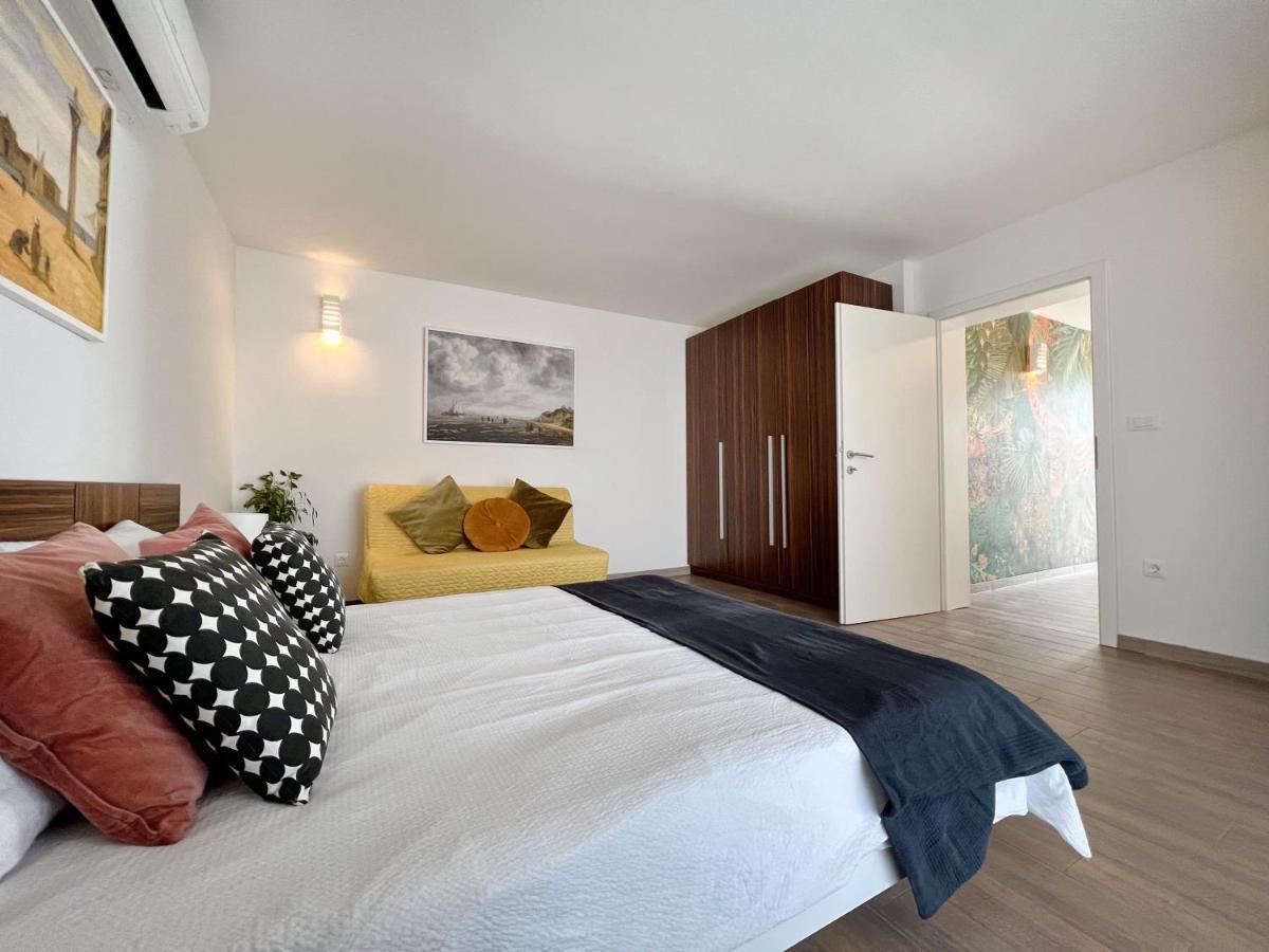 Apartments Teodora Maria Novigrad Istria Esterno foto