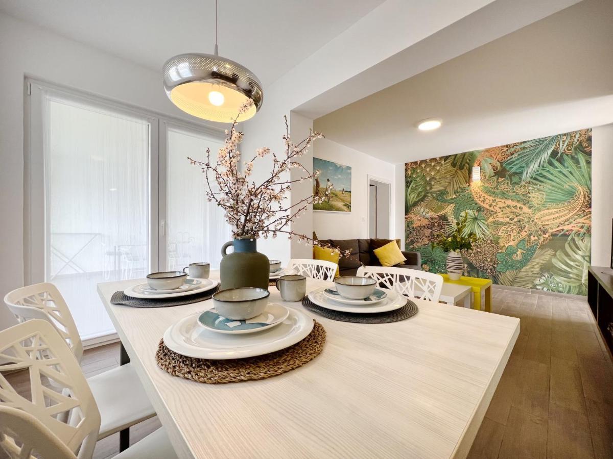 Apartments Teodora Maria Novigrad Istria Esterno foto