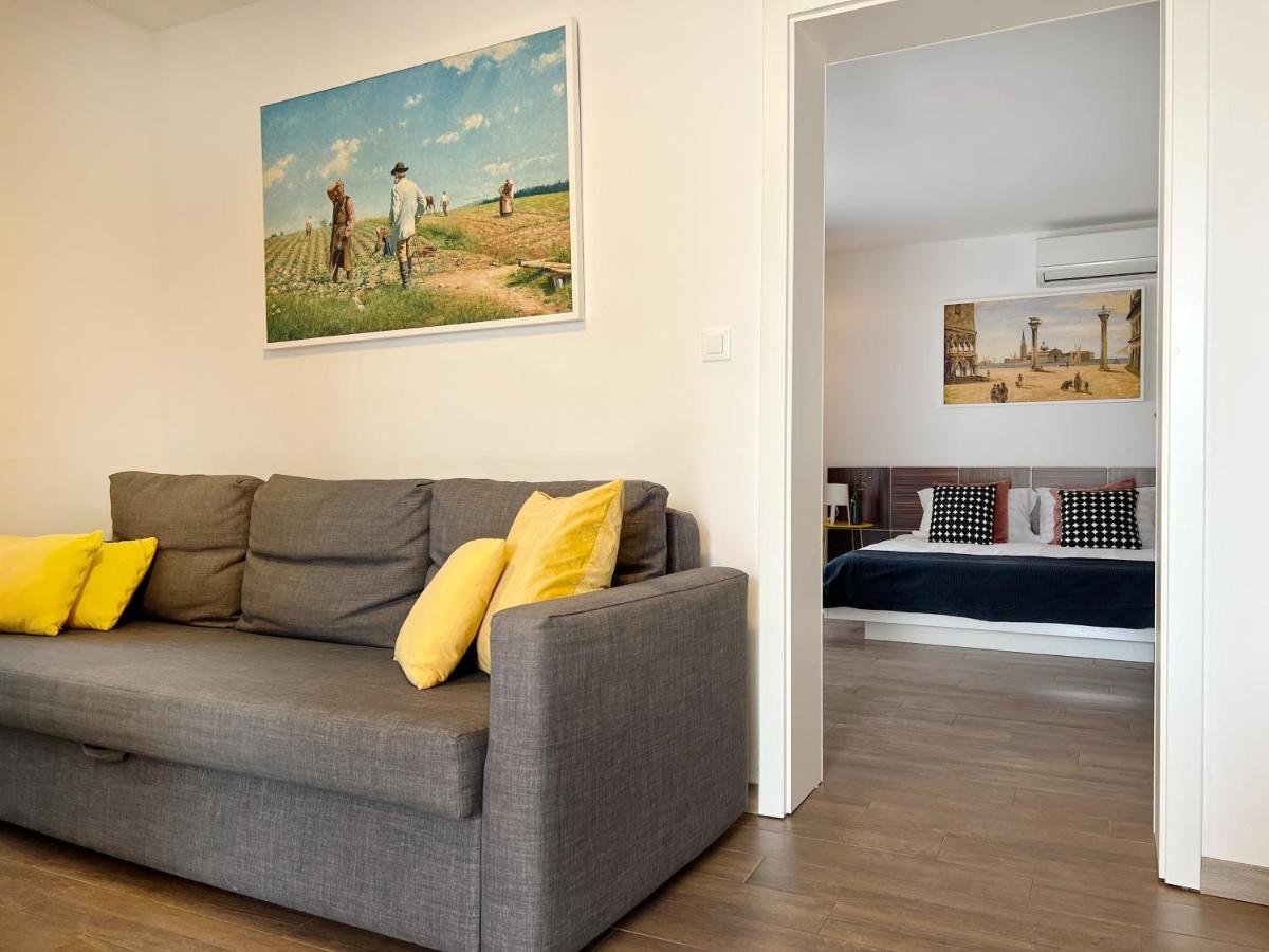 Apartments Teodora Maria Novigrad Istria Esterno foto