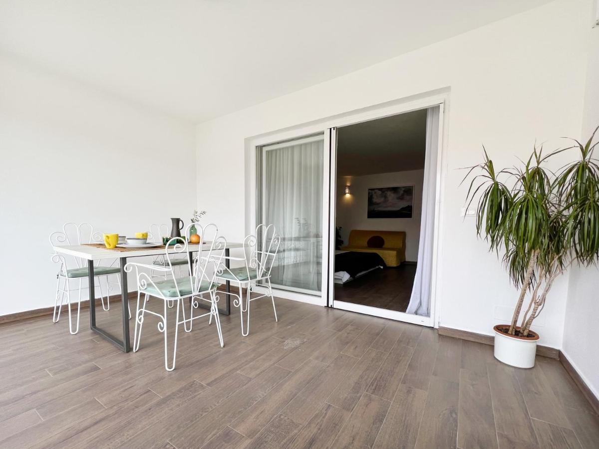 Apartments Teodora Maria Novigrad Istria Esterno foto